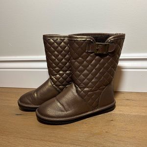 Bearpaw boots, women’s winter boots size 6